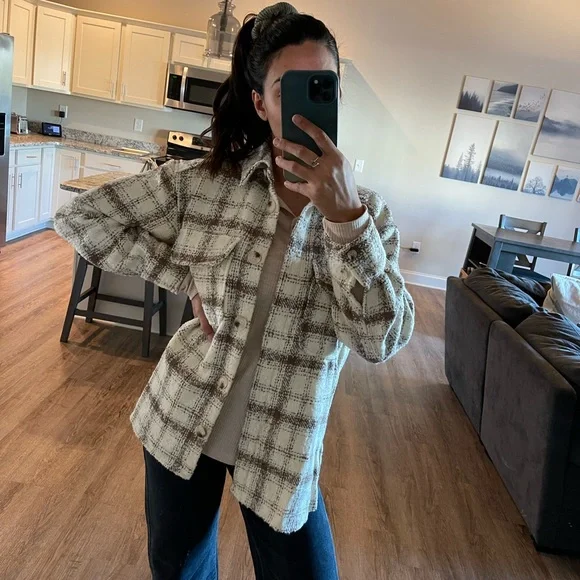 Perfect Plaid Shacket - Picture 6 of 11